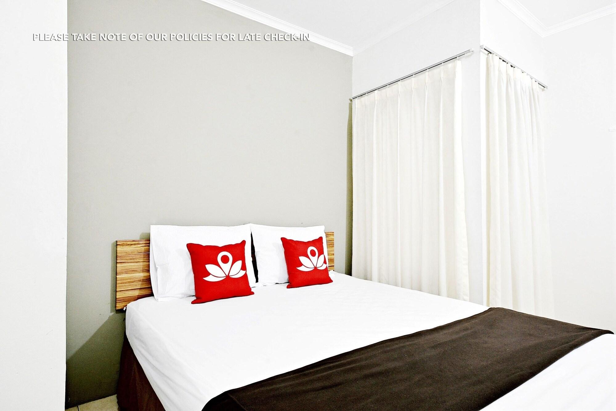 Zen Rooms Mampang Prapatan Jakarta Luaran gambar