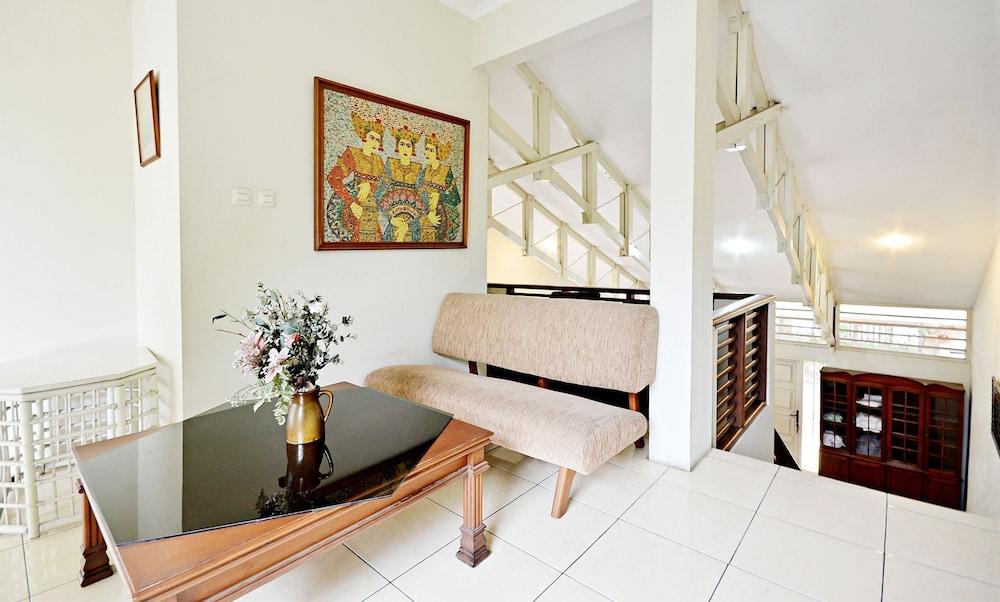 Zen Rooms Mampang Prapatan Jakarta Luaran gambar