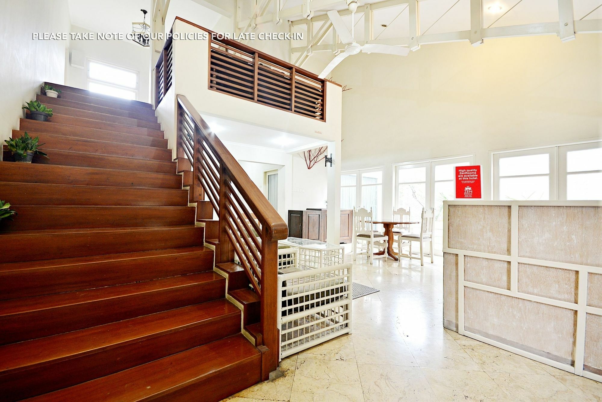 Zen Rooms Mampang Prapatan Jakarta Luaran gambar